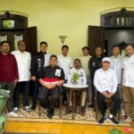 Jajaran pengurus DPD PSI Kabupaten Karawang melakukan kunjungan strategis ke kediaman Presiden ke-7 RI Joko Widodo di Solo pada Minggu, 26 April 2026.