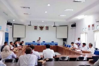 Komisi IV DPRD Kabupaten Sukabumi rapat kerja bahas revisi Raperda Ketenagakerjaan. (Prima Meidiandi/Telusurbisnis)